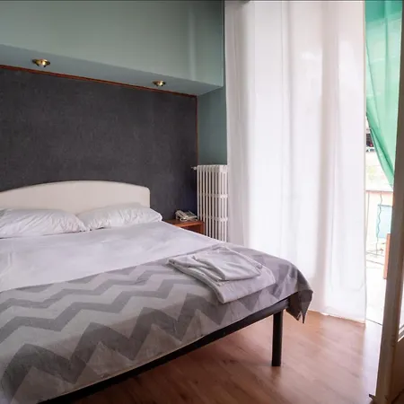 Al Porto ホテル インペリア