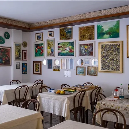 Al Porto 2* インペリア